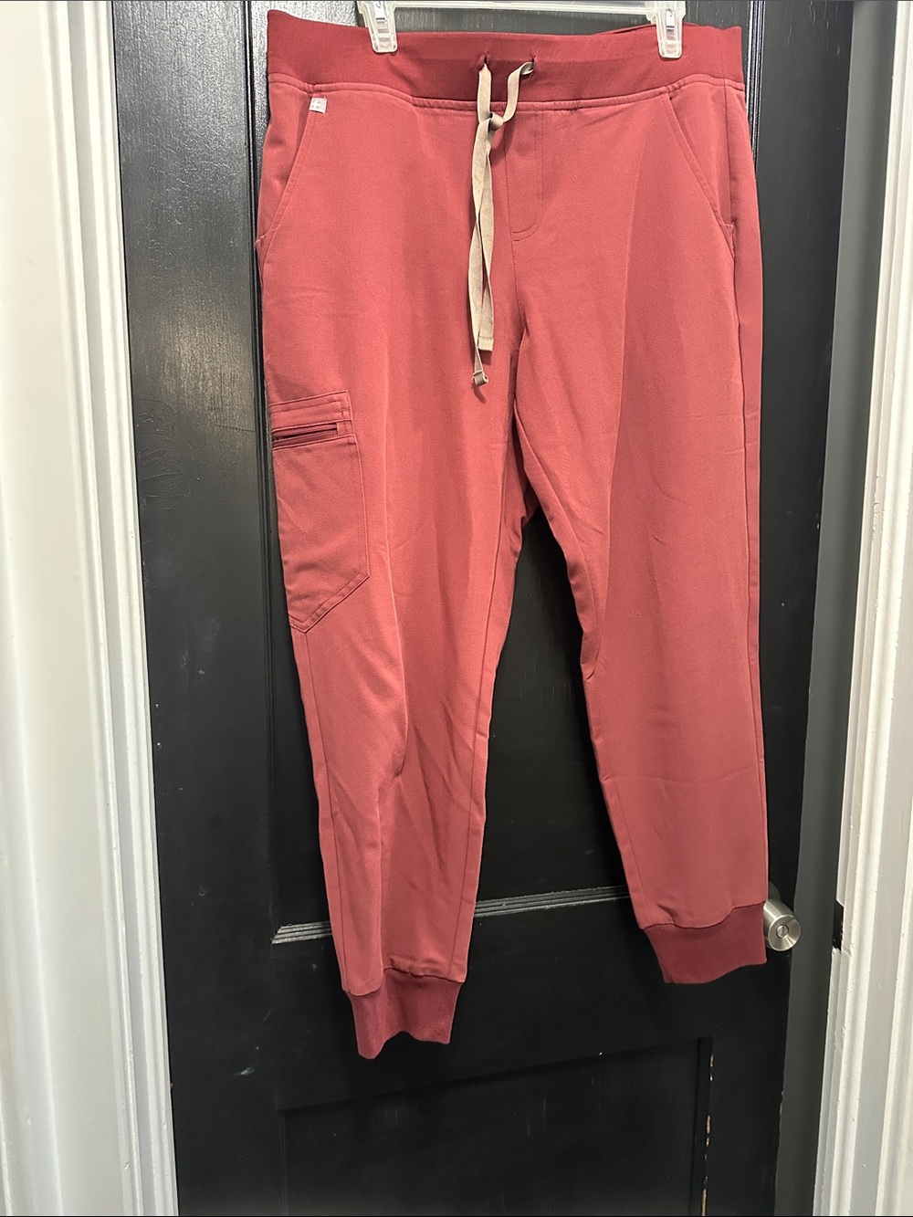 Figs Women's Dusty Rose Jogger Scrub Pants with Contrast Drawstring